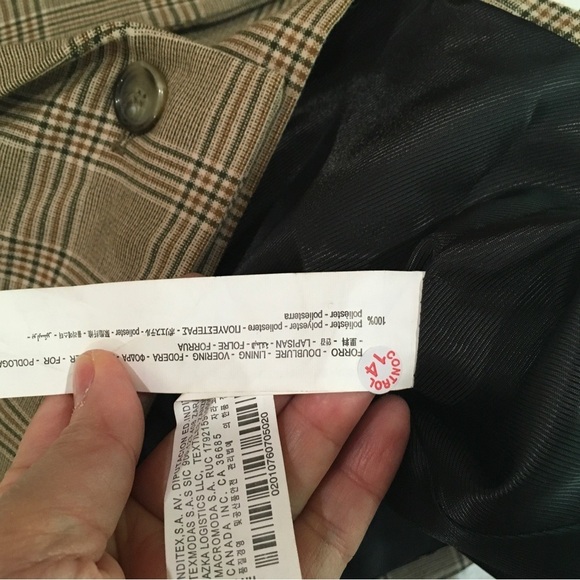 Zara Crop Blazer Jacket Plaid Tan Brown Boxy Blogger Preppy Size XS - Picture 7 of 8